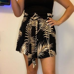 Casual High Waisted Shorts - SZ8